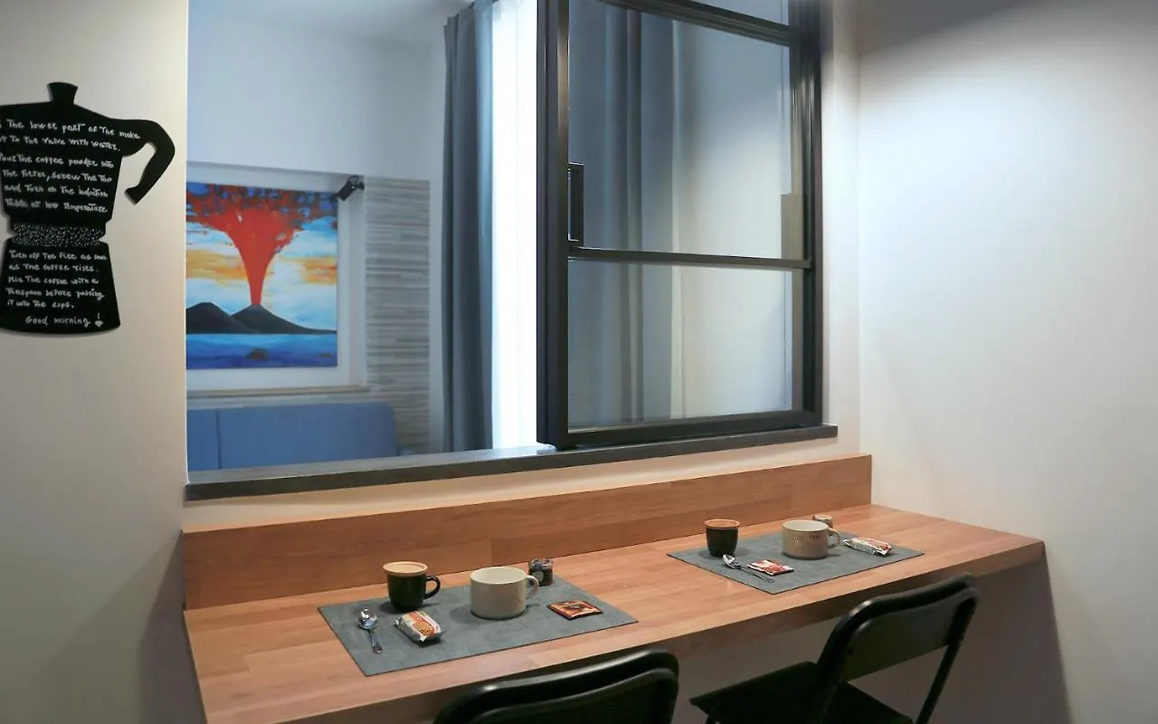 'A Vacanzella Centro Storico Naples Apartment